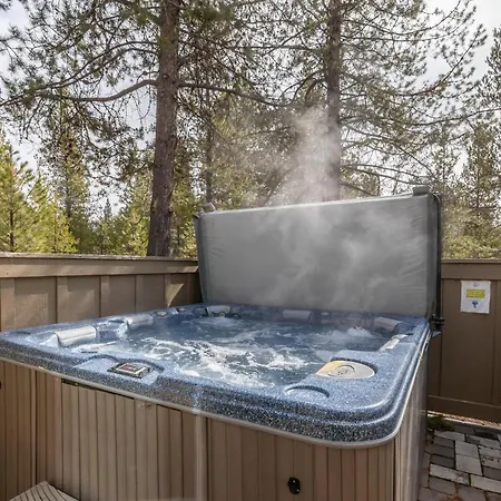 Large 6 Bedroom, Sleeps 16, A/C, Sharc Passes, Hot Tub Sunriver Exterior photo